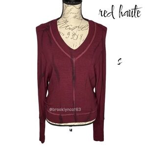 RED HAUTE TIE DYE V-NECK SWEATSHIRT